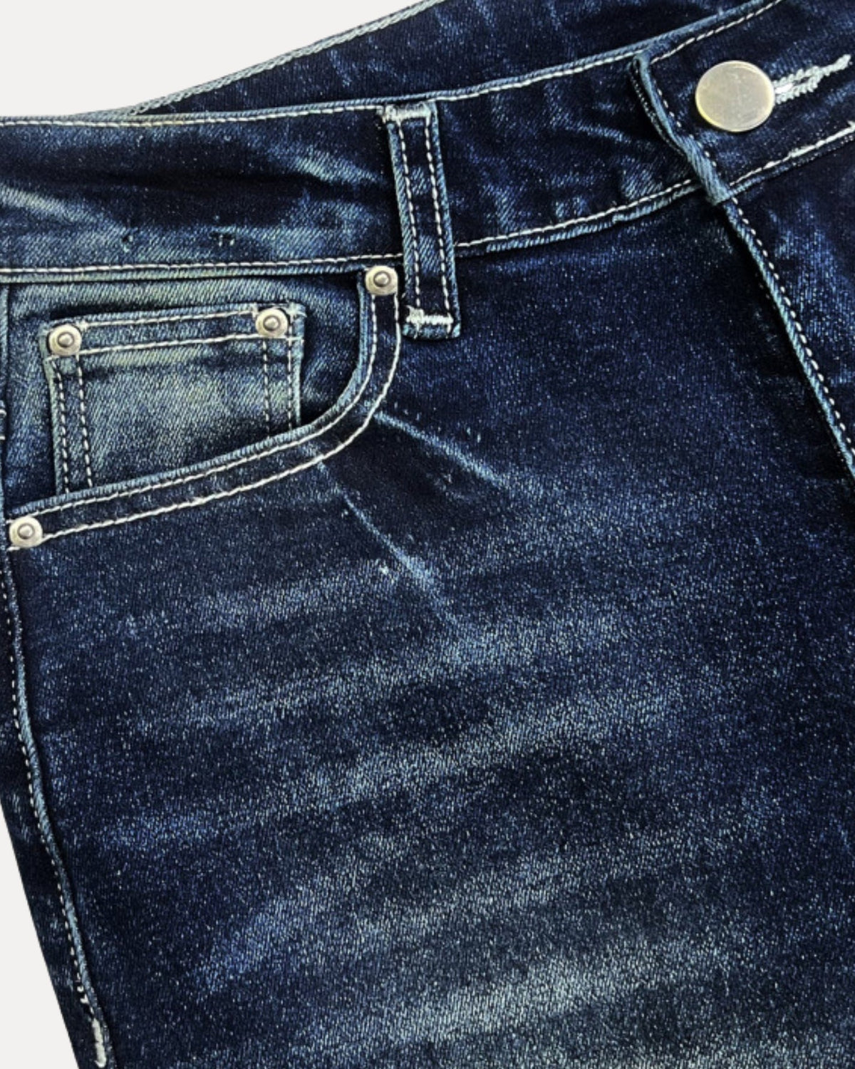 BUTTERFLY FLARE — JEANS