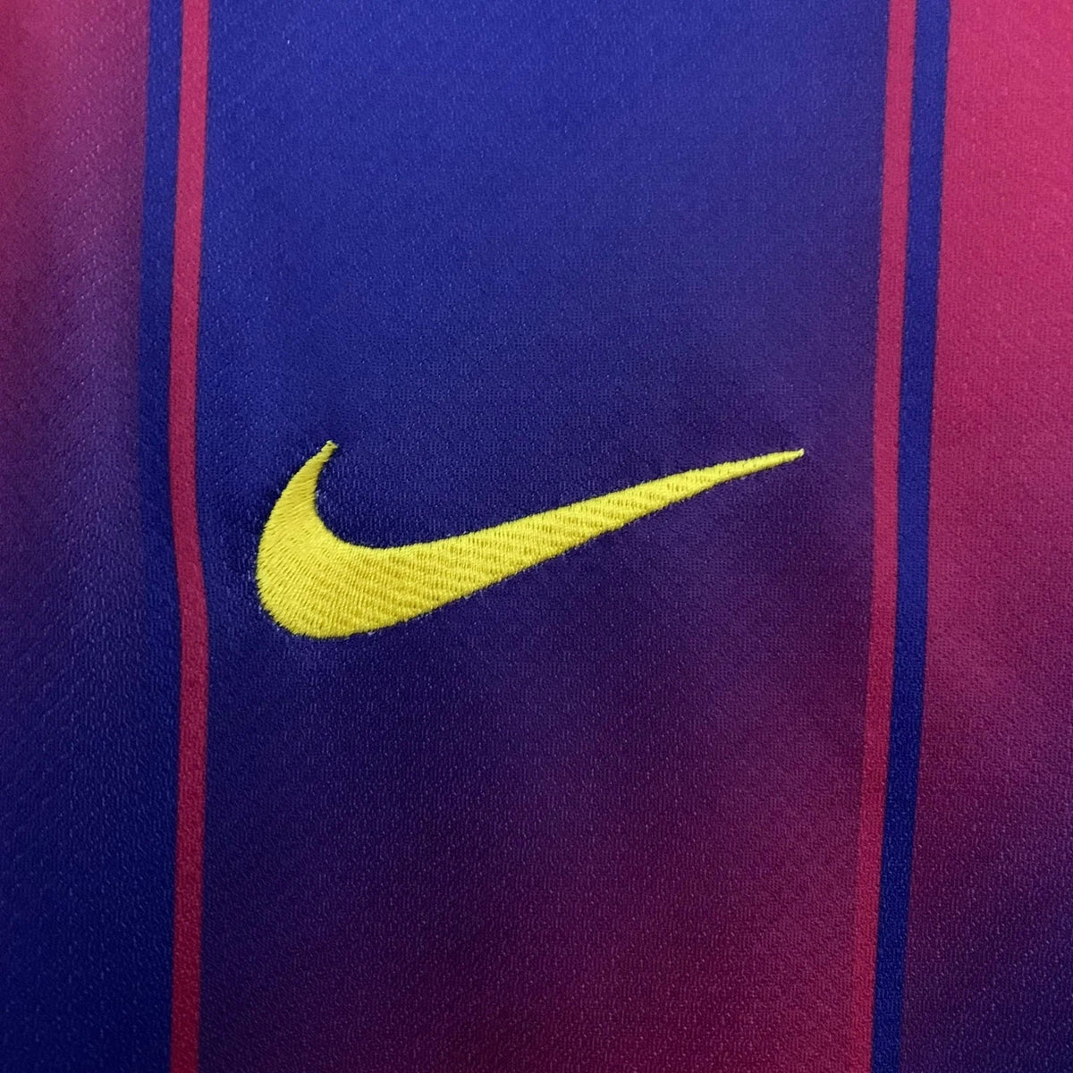 FC BARCELONA 2025/26 — LONGSLEEVE