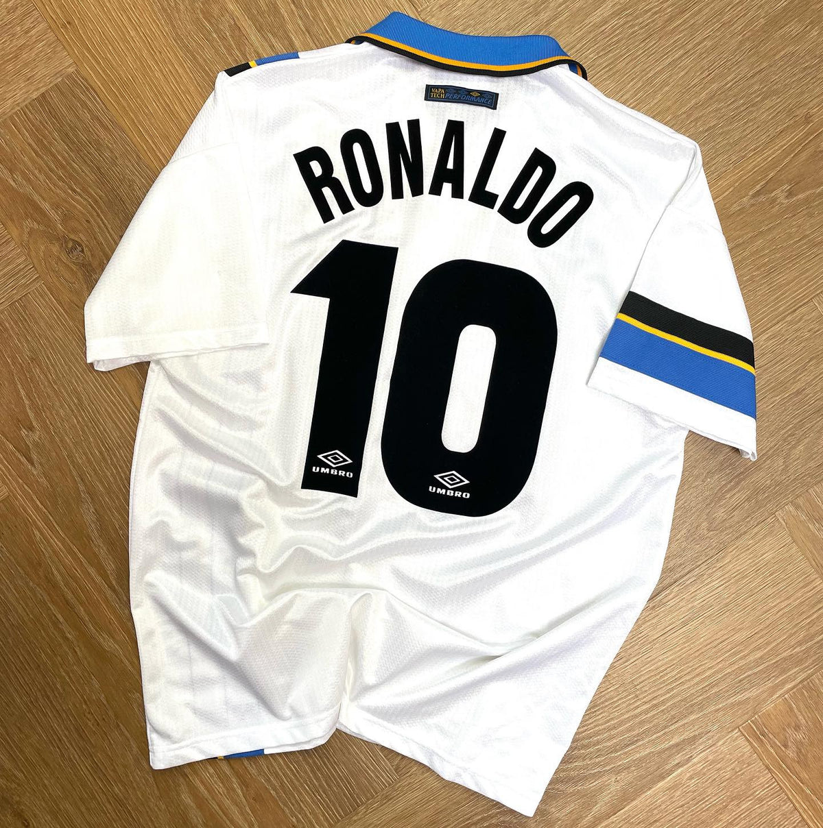INTER MILAN 1997/98 — RETRO