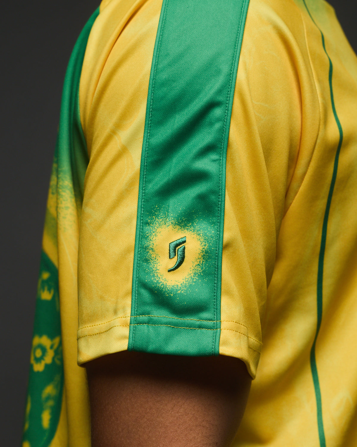 BRAZILIË X DINHO — RETRO SPECIAL EDITION