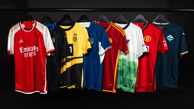VOETBALSHIRTS
