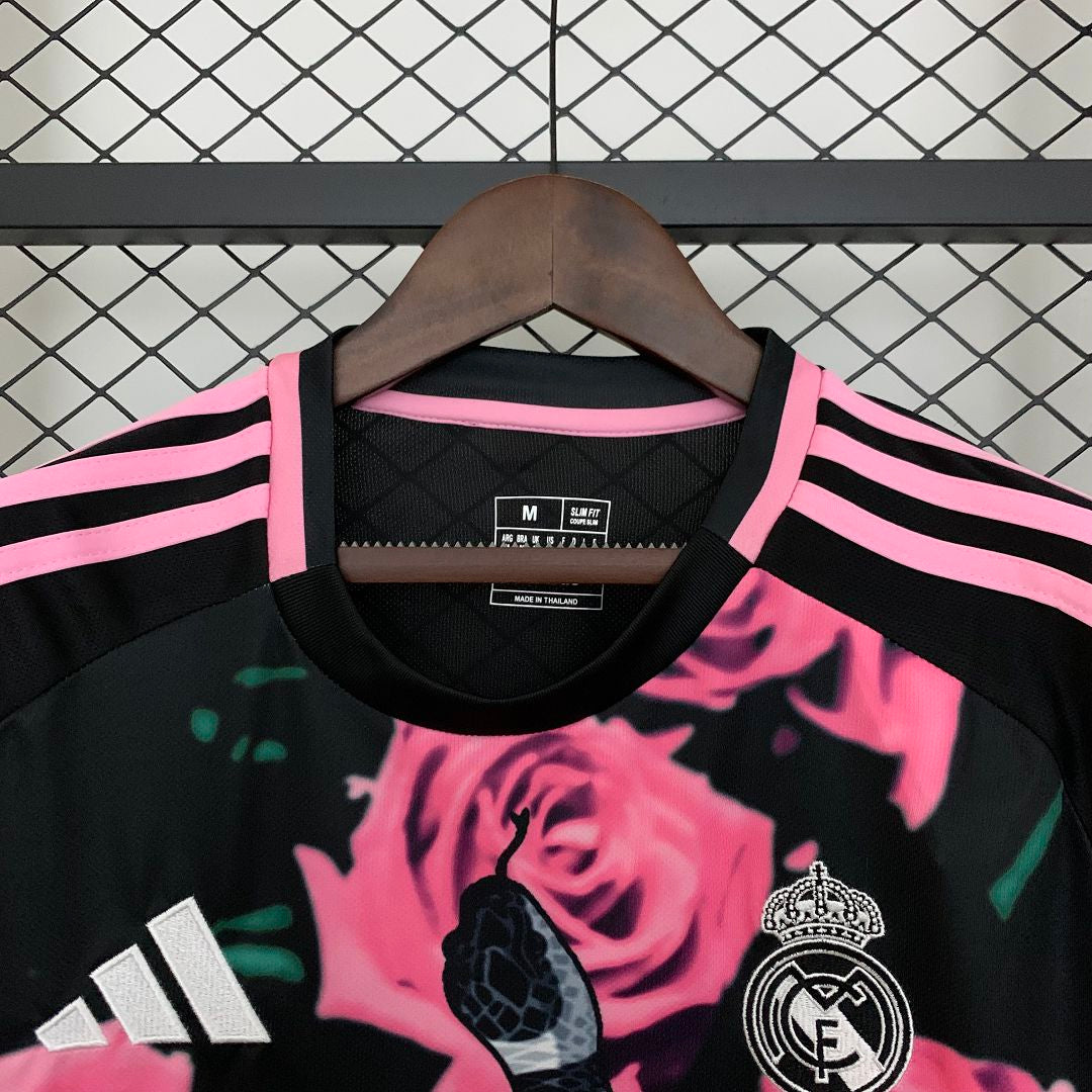 REAL MADRID ROZE SLANGEN KIT