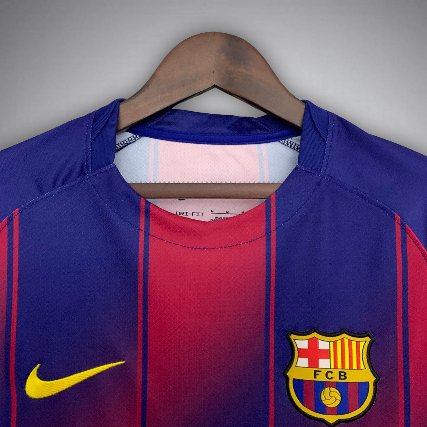 25/26 FC BARCELONA THUISSET