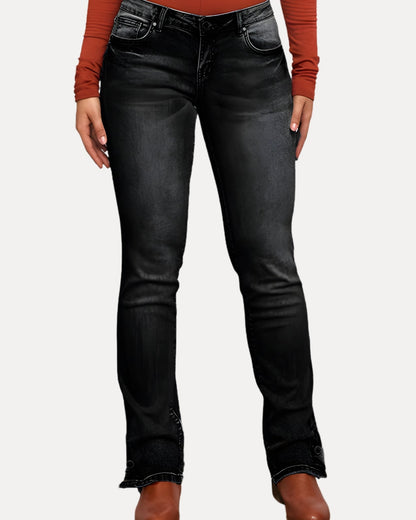 True Flared — Jeans