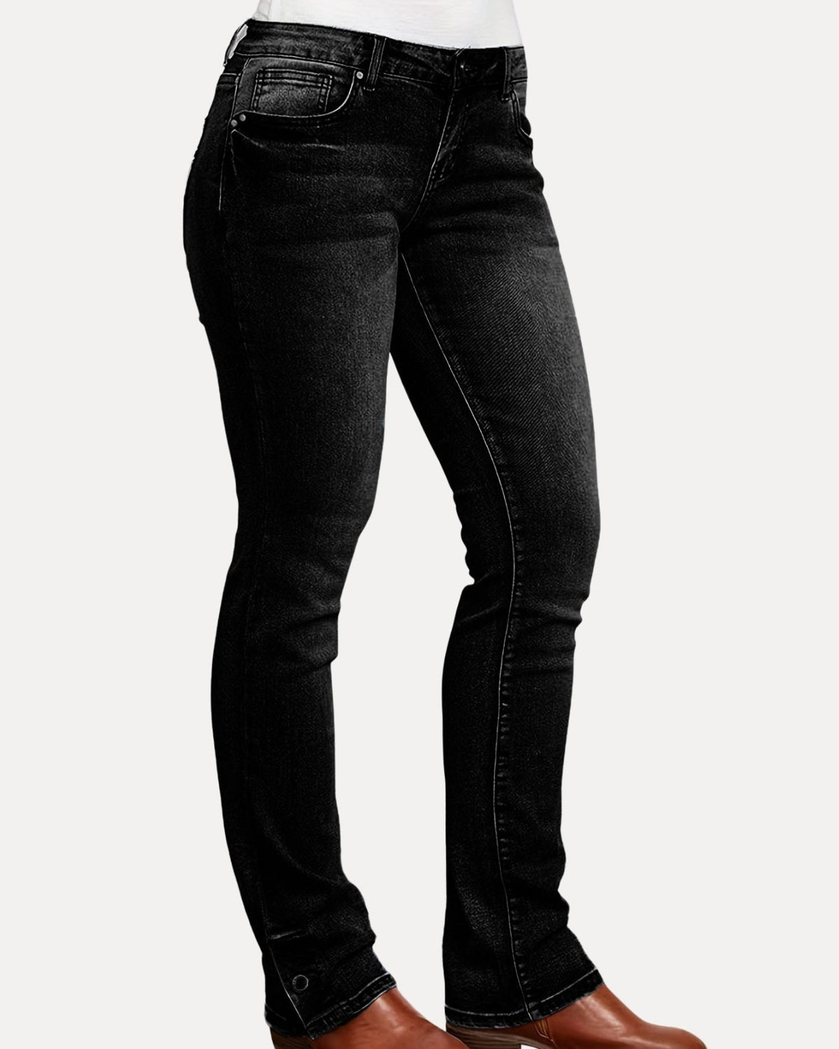 True Flared — Jeans
