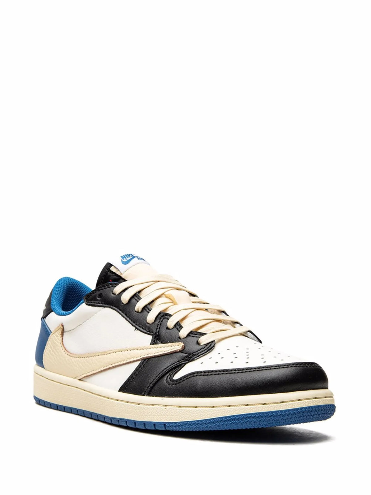 Travis Scott x Fragment x Air Jordan 1 Low OG SP — Sneakers