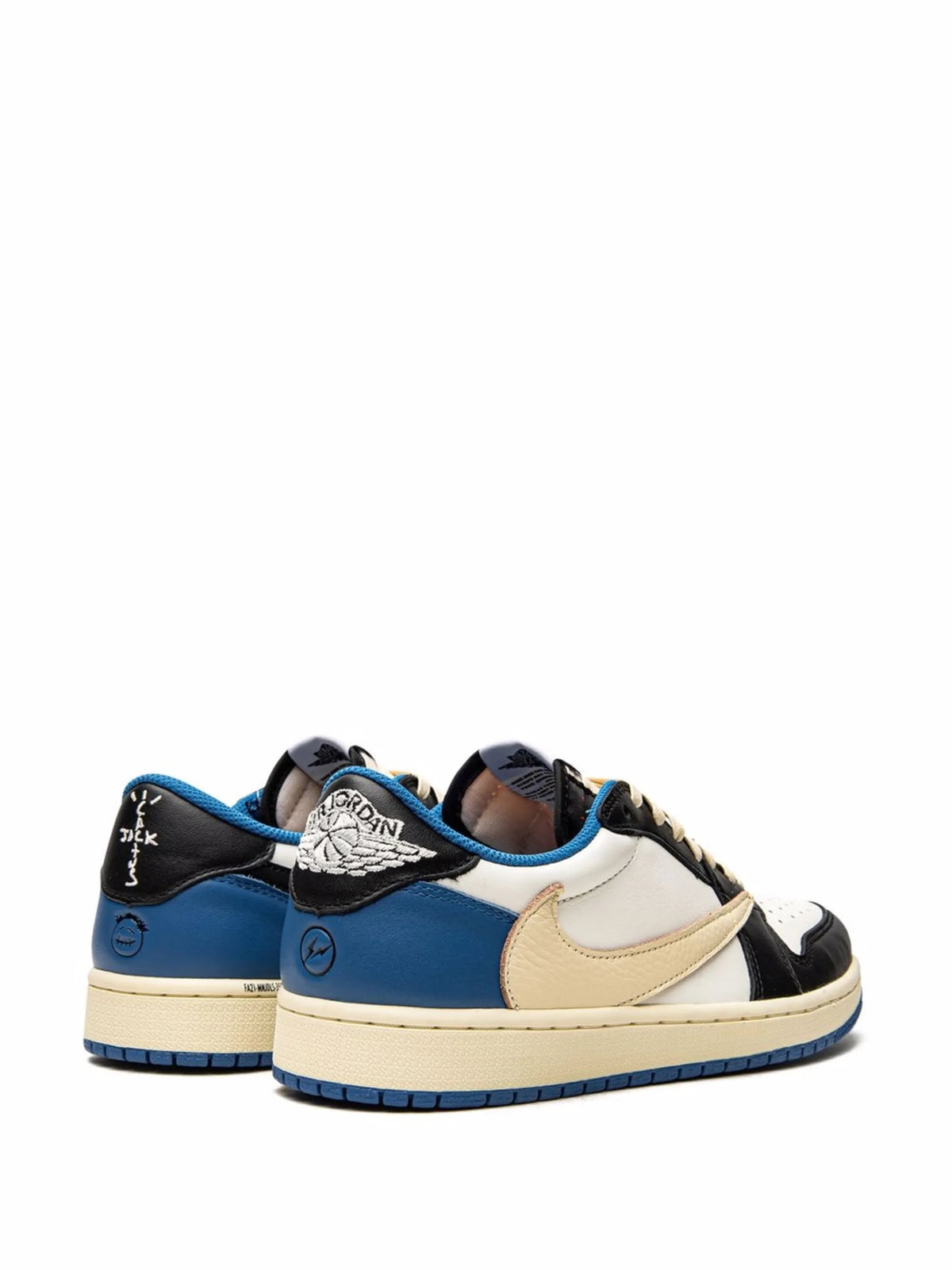 Travis Scott x Fragment x Air Jordan 1 Low OG SP — Sneakers