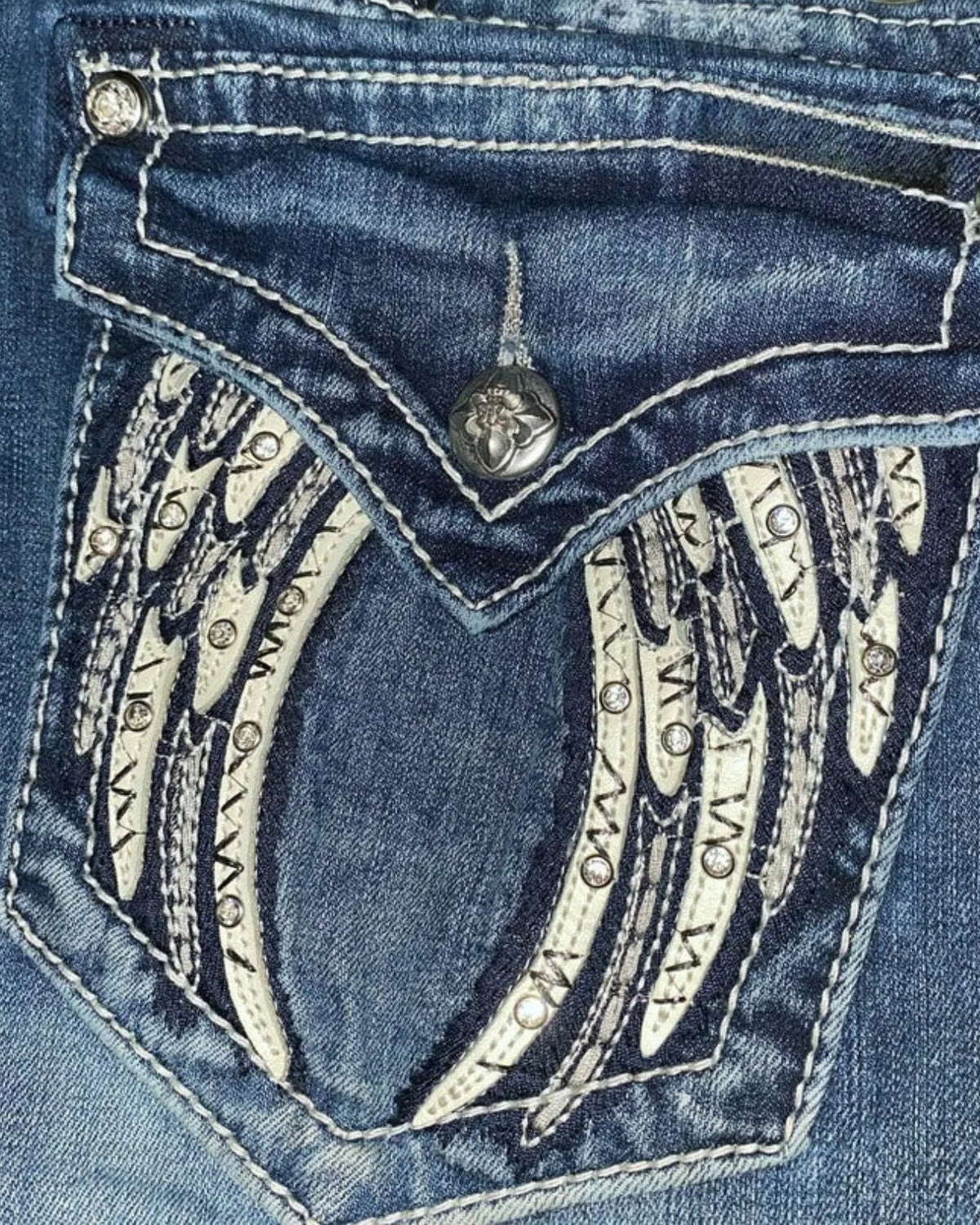 Midnight Wing Straight — Jeans