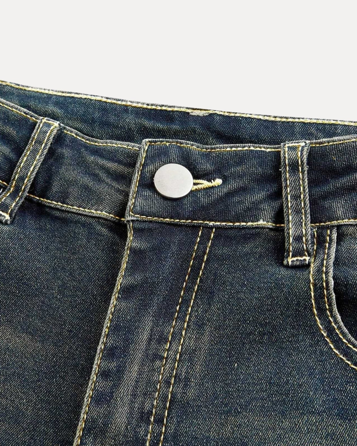 Regal Bloom Flare — Jeans