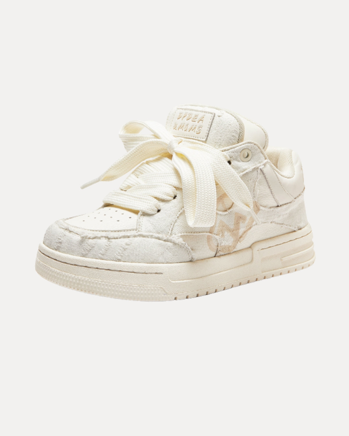 Patch Low — Sneakers
