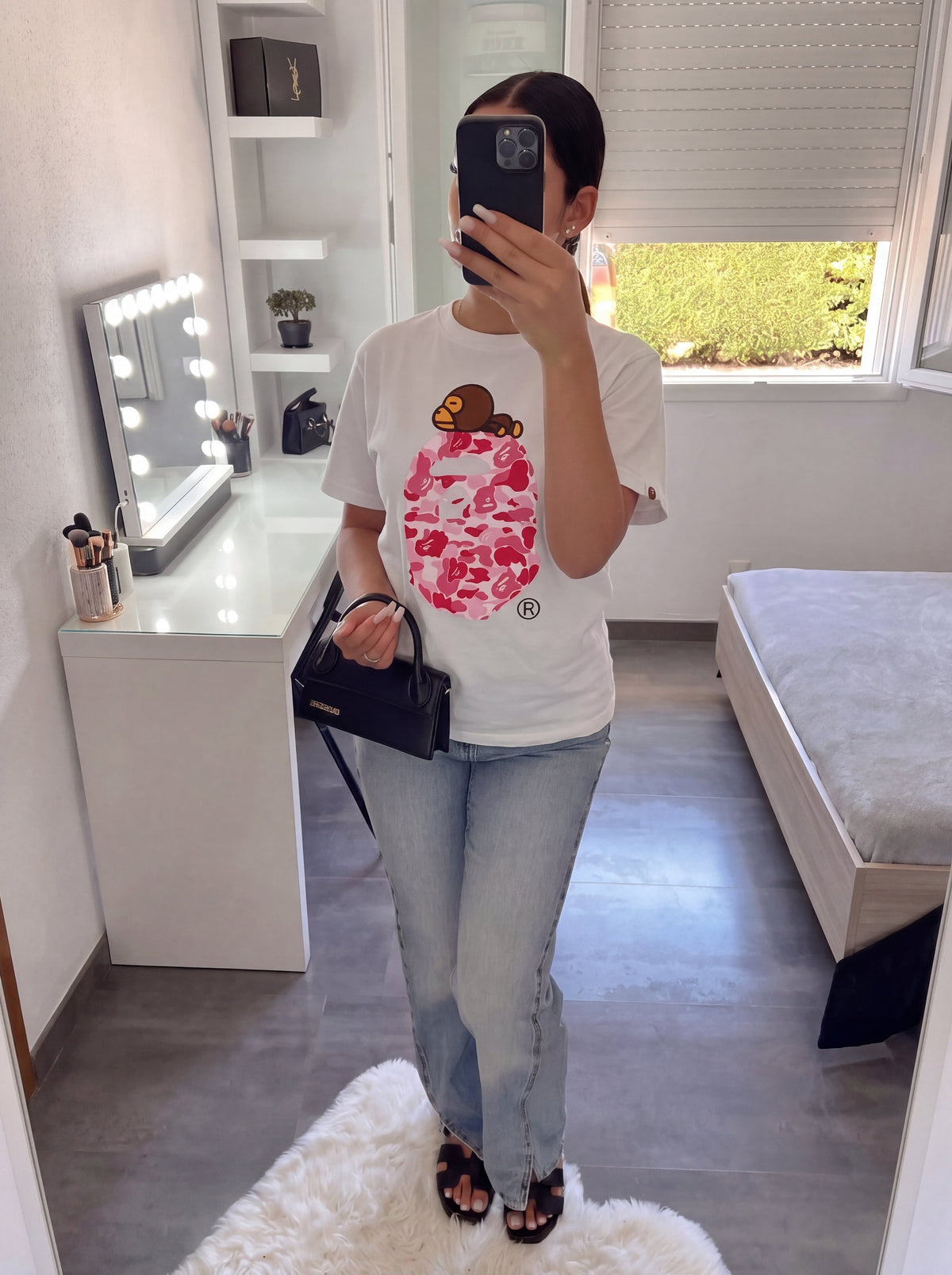 Sleepy Ape — T-shirt