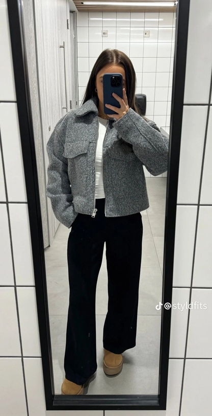 Cropped Wool — Jas