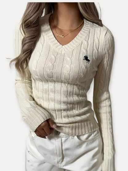 Cable Knit V Neck — Trui