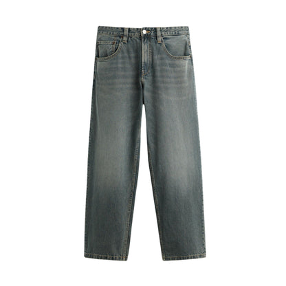 STRAIGHT FIT — JEANS