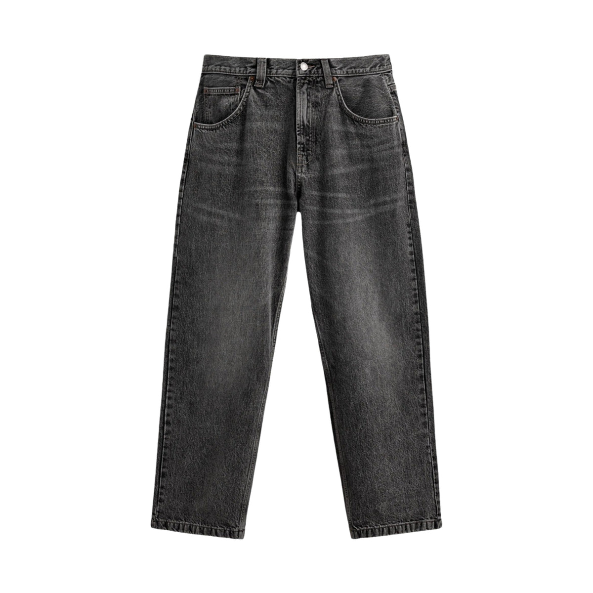 STRAIGHT FIT — JEANS