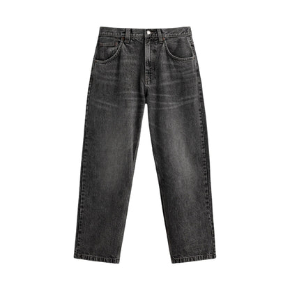 STRAIGHT FIT — JEANS