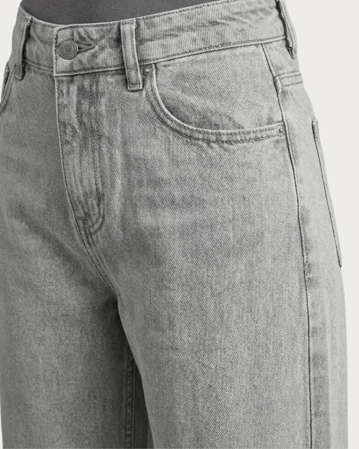 Lunar Wash — Jeans