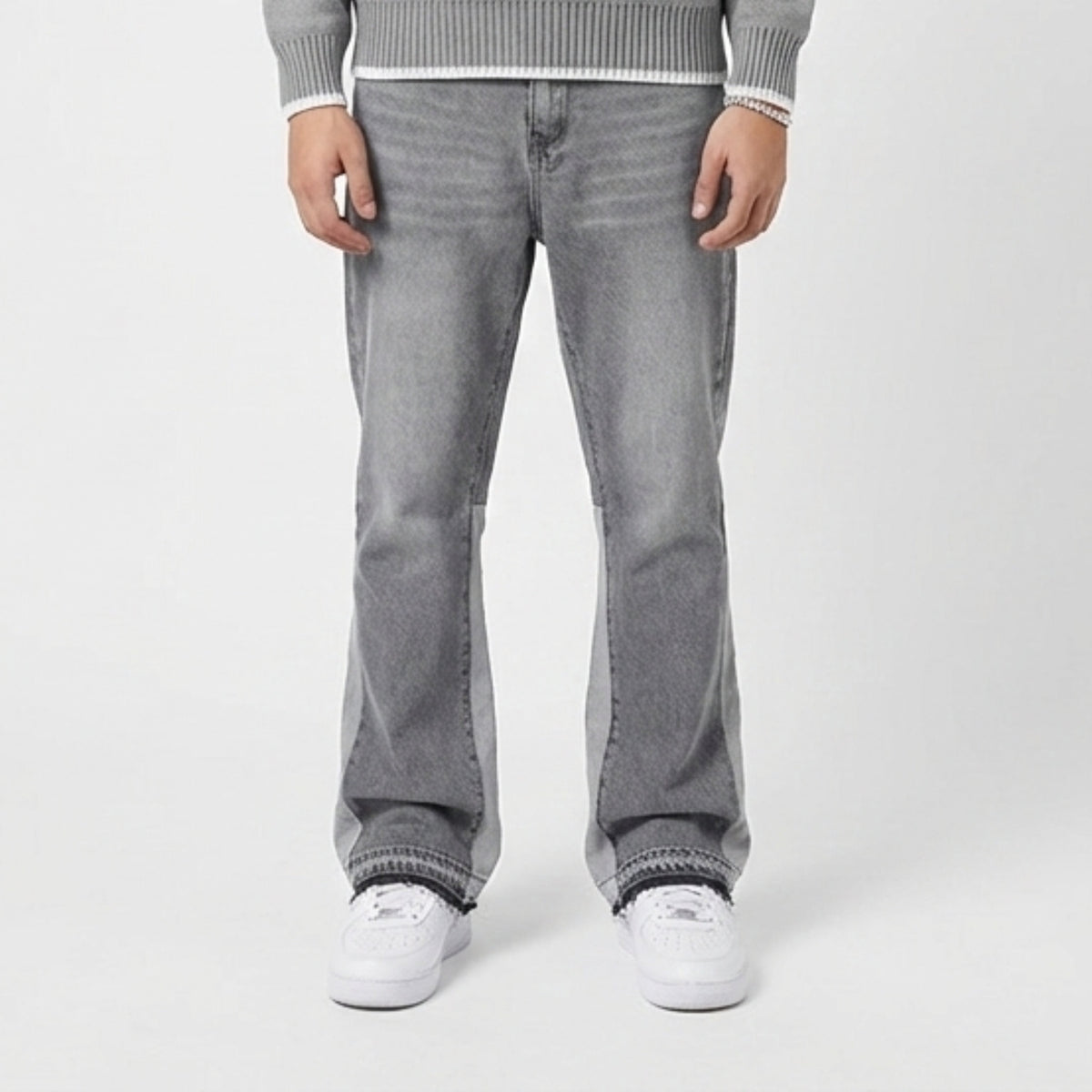 Halden Flared — Jeans