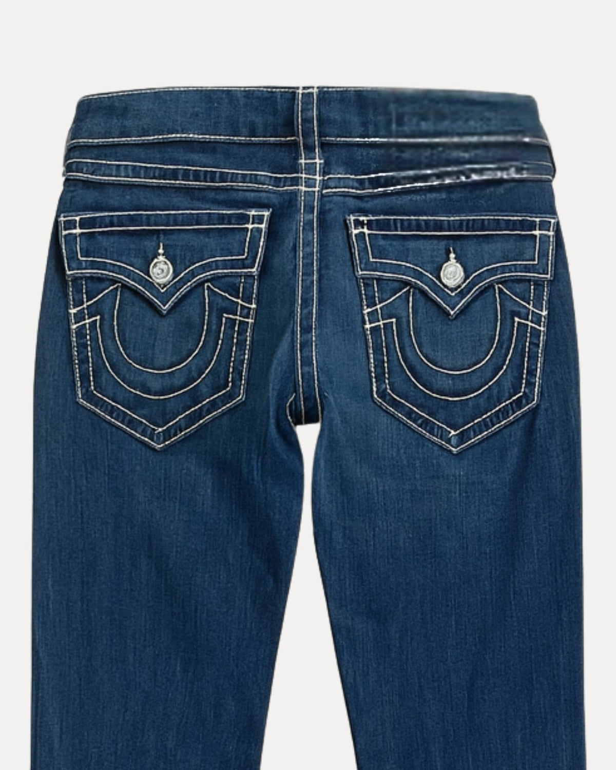 River Flared — Jeans