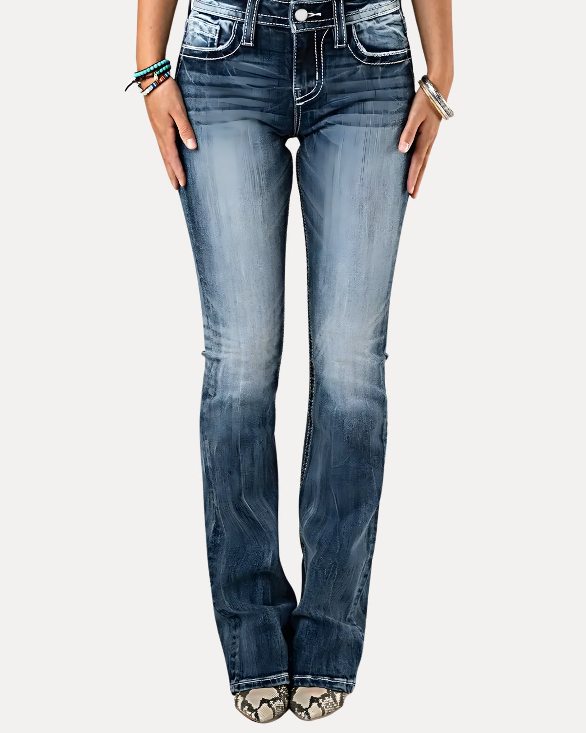 Sky Flared — Jeans