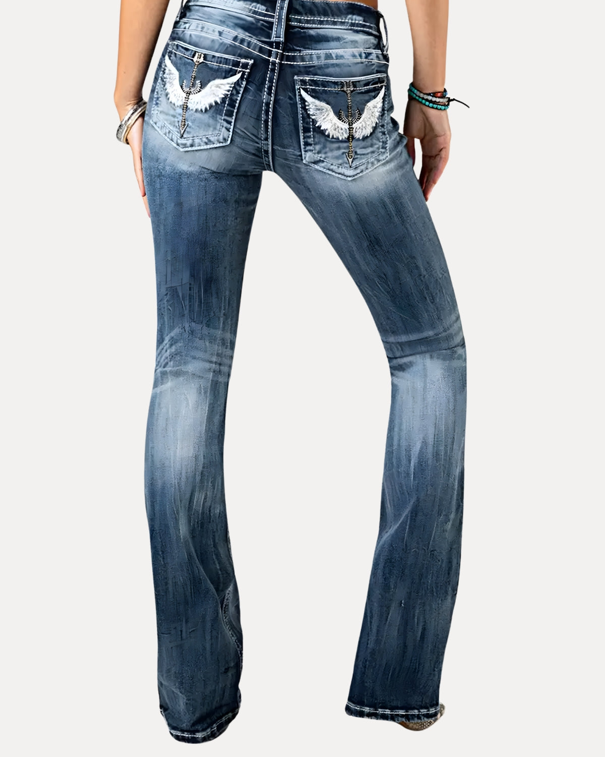 Sky Flared — Jeans