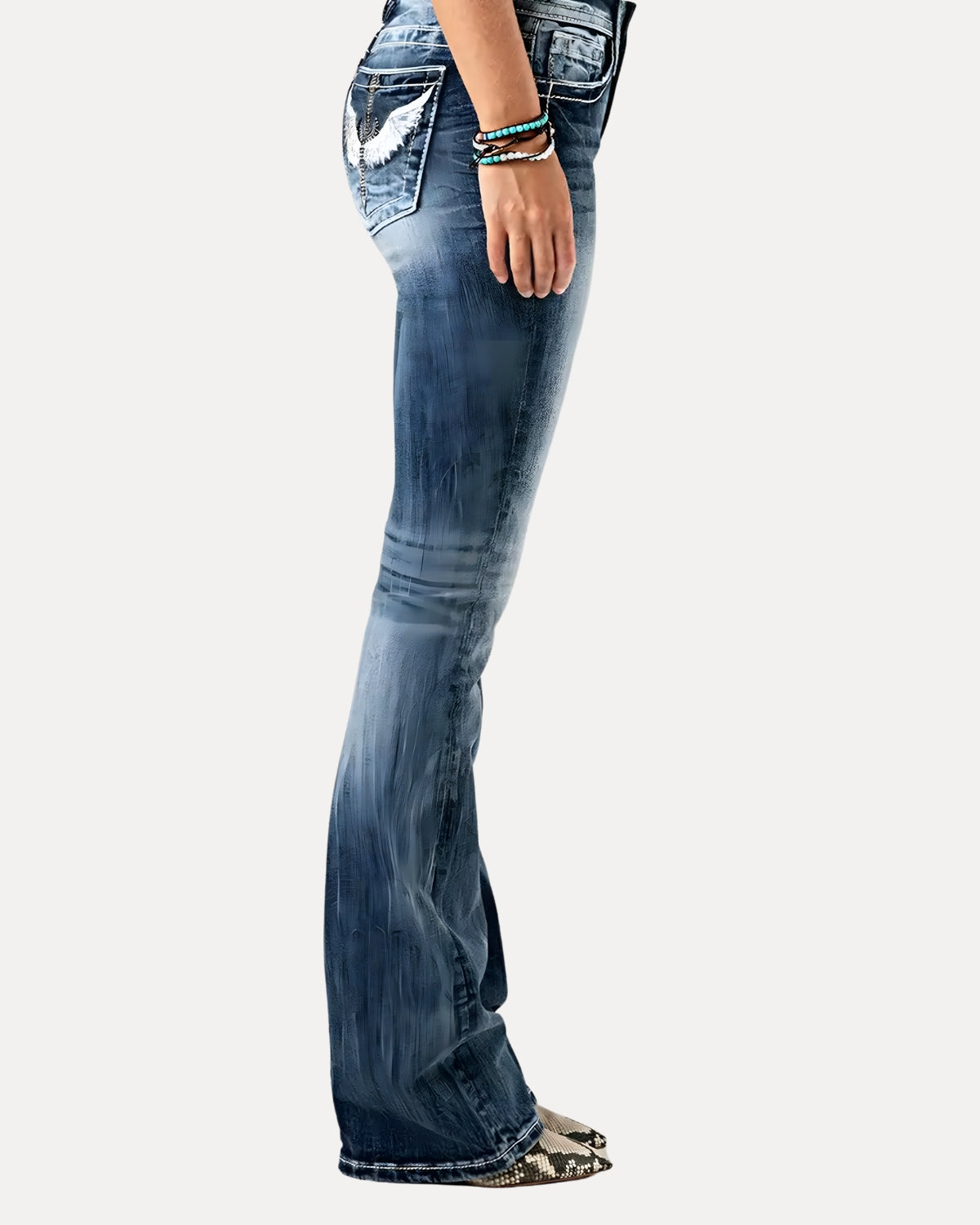 Sky Flared — Jeans
