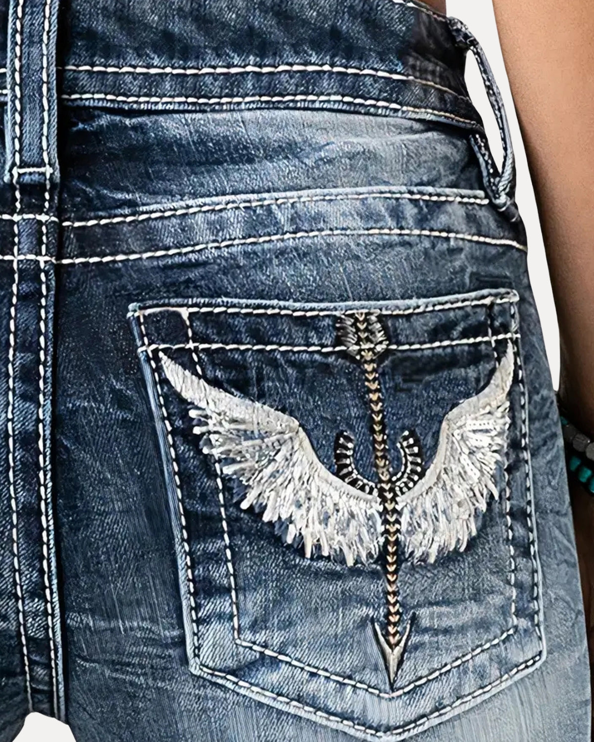 Sky Flared — Jeans