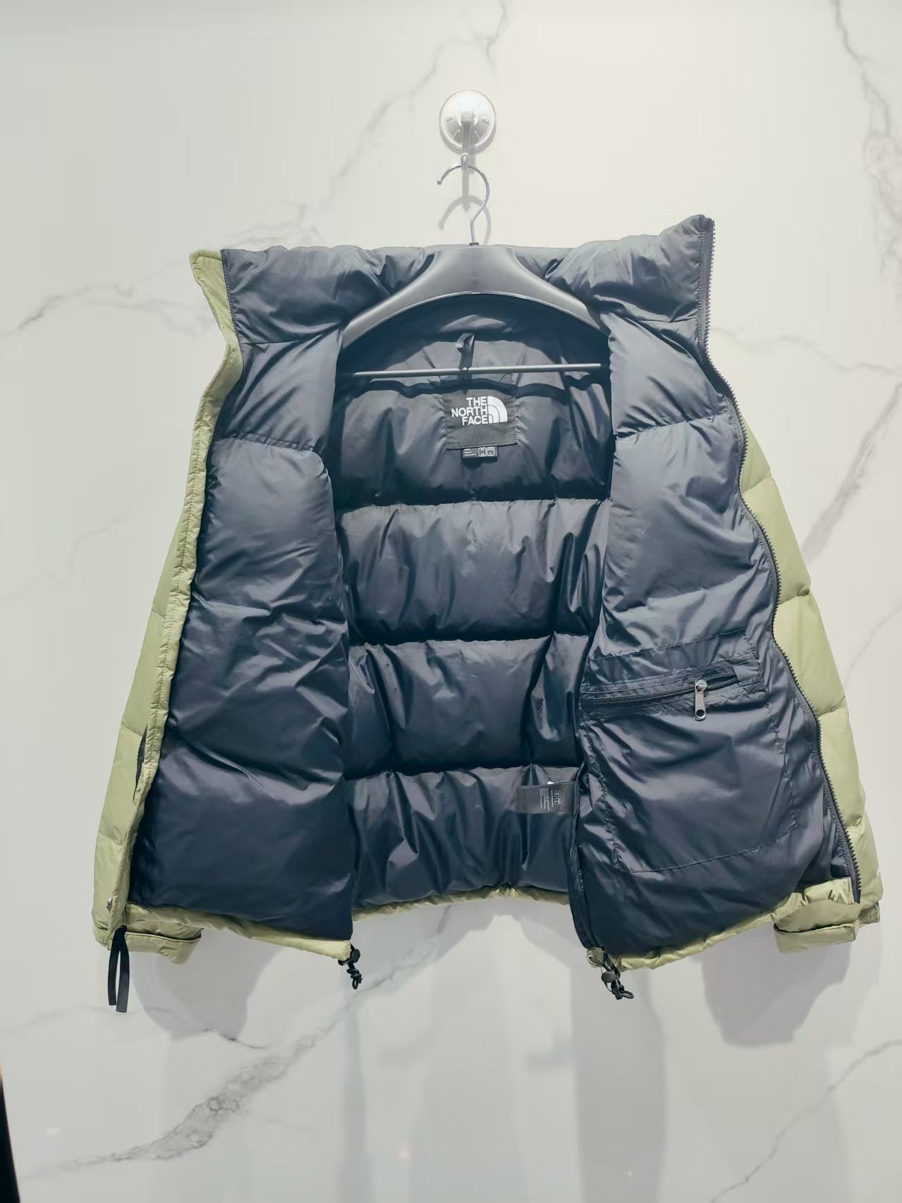 NORTH FACE PUFFER