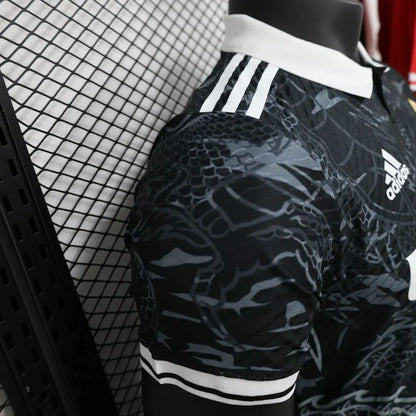 Real Madrid — Dragón Negro Limited Edition