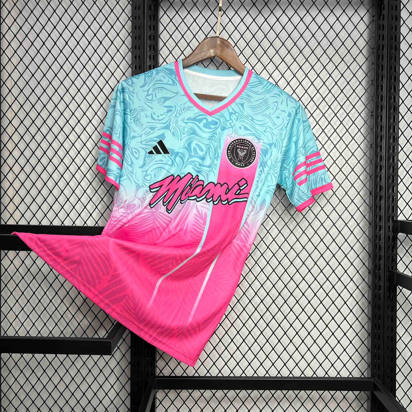 INTER MIAMI ROZE LIMITED EDITION