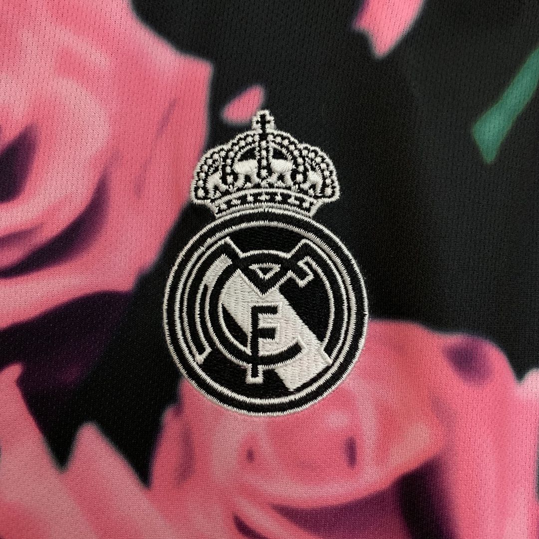REAL MADRID ROZE SLANGEN KIT