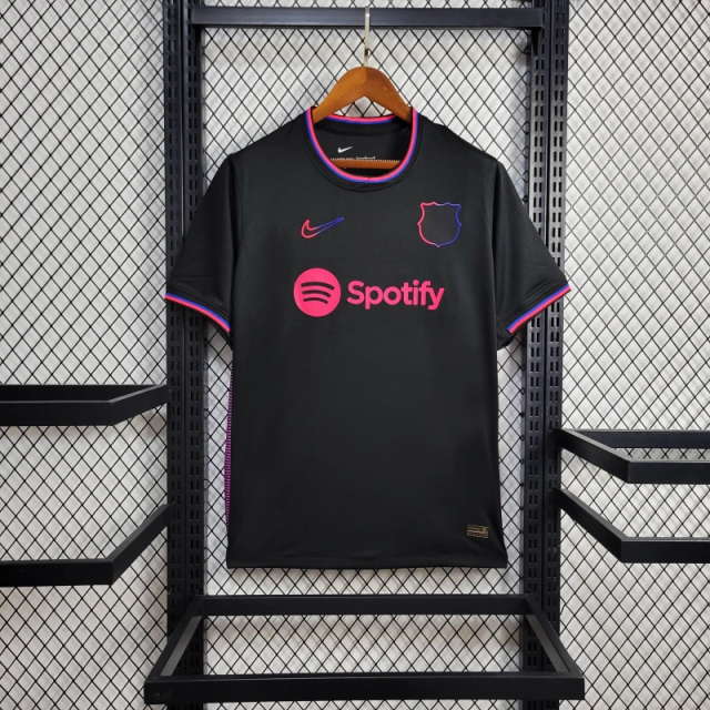 2024/25 FC BARCELONA NEON BLACKOUT EDITIE