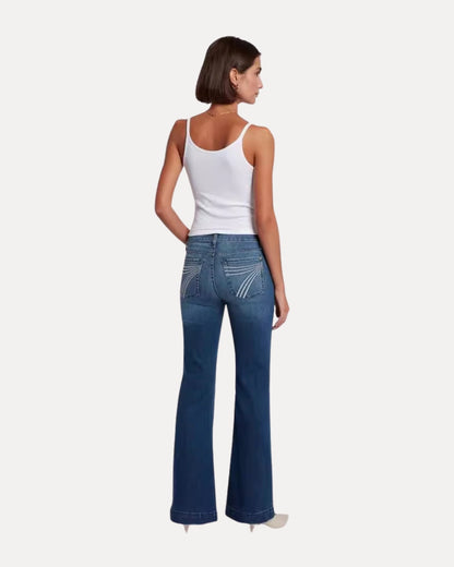 Drift Flared — Jeans