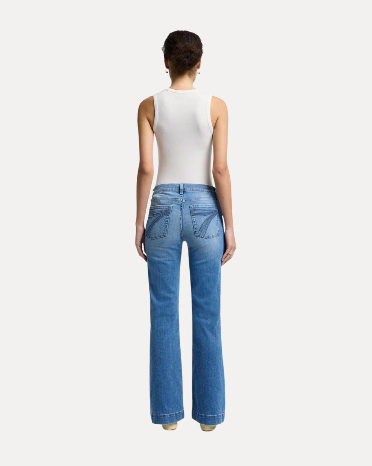 Drift Flared — Jeans