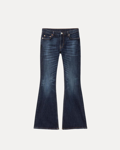 Low Rise Slim Flared — Jeans