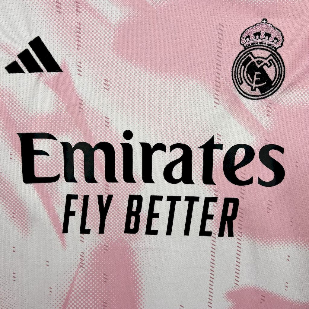 REAL MADRID ROZE DROOMKIT