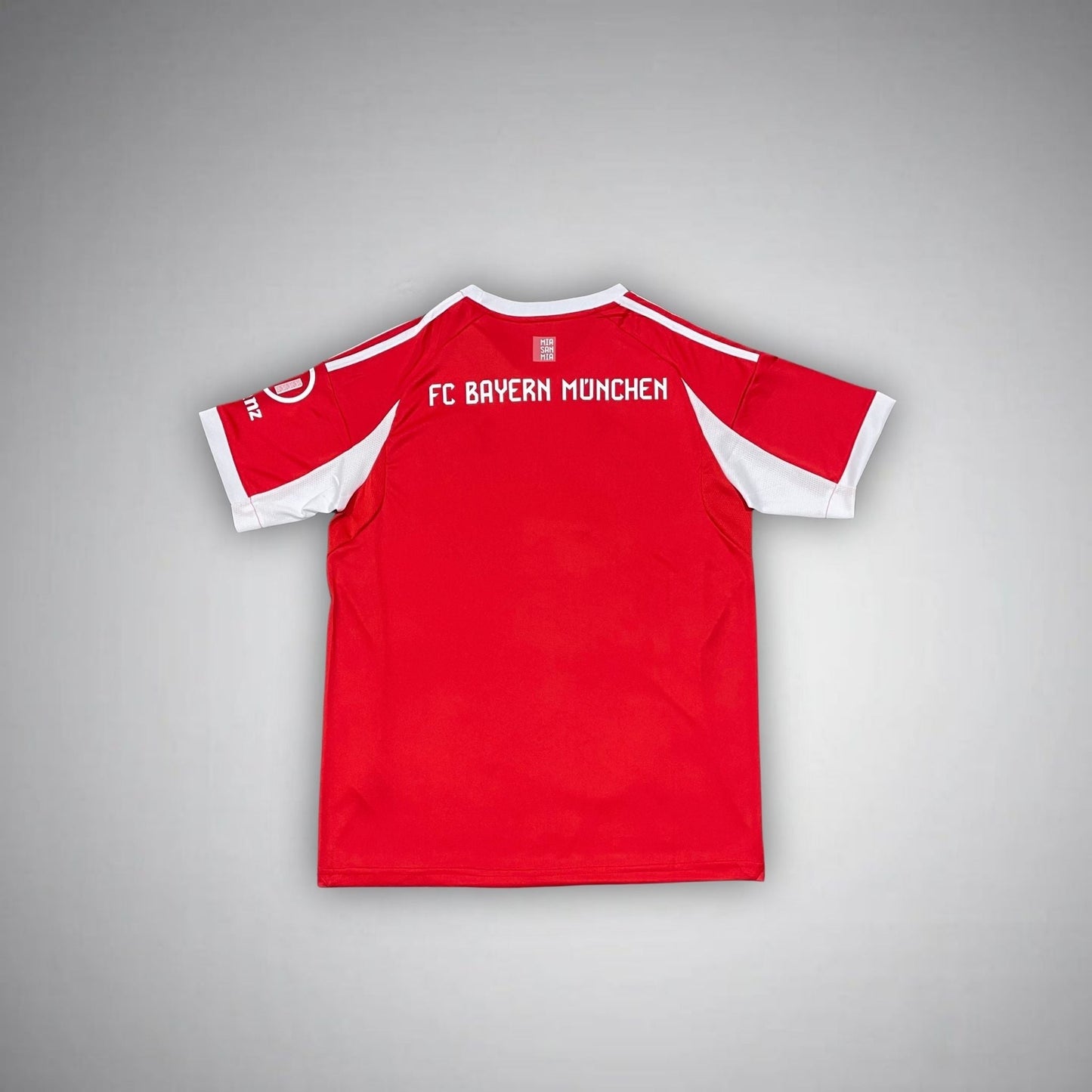 25/26 BAYERN MUNCHEN THUISSET