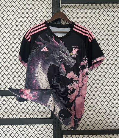 2023 JAPAN ROZE DRAAK KIT SPECIALE EDITIE