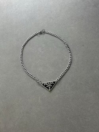 Prada Triangle Logo Zilver — Ketting