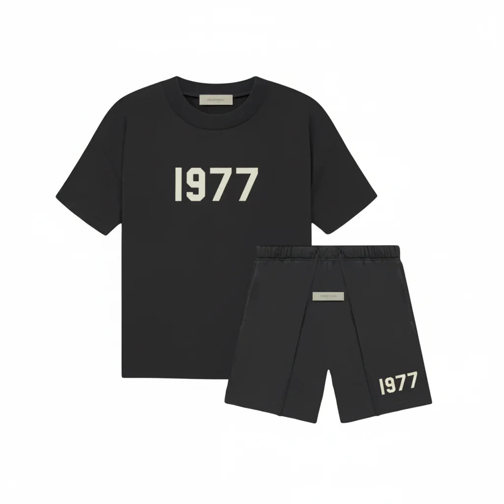 Essentials 1977 — Zomerset