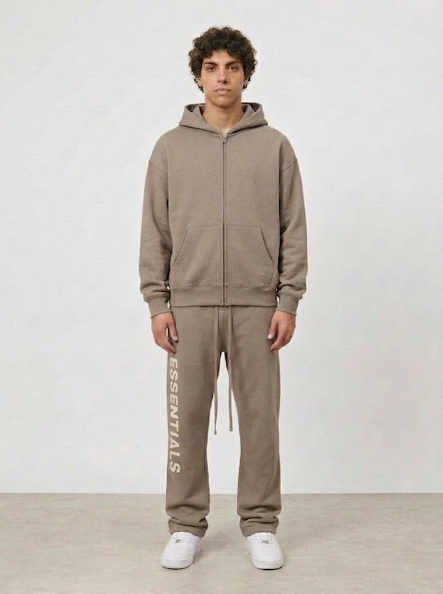 FEAR OF GOD ESSENTIALS ZIP UP — TRAININGSPAK