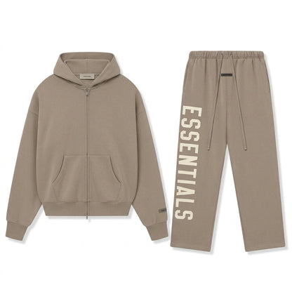 FEAR OF GOD ESSENTIALS ZIP UP — TRAININGSPAK