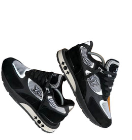 Louis Vuitton Paris — Sneakers