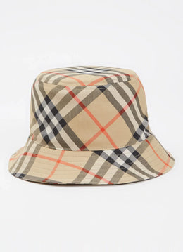 Burberry — Hat