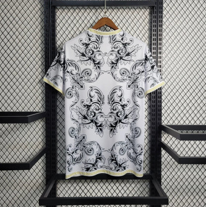 Italië — Versace Wit Limited Edition