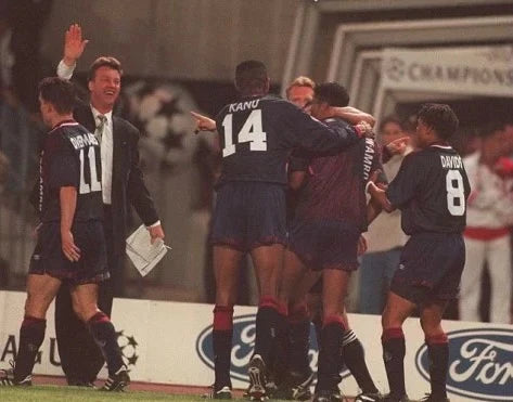 AFC Ajax 1994/95 retro voetbalshirt
