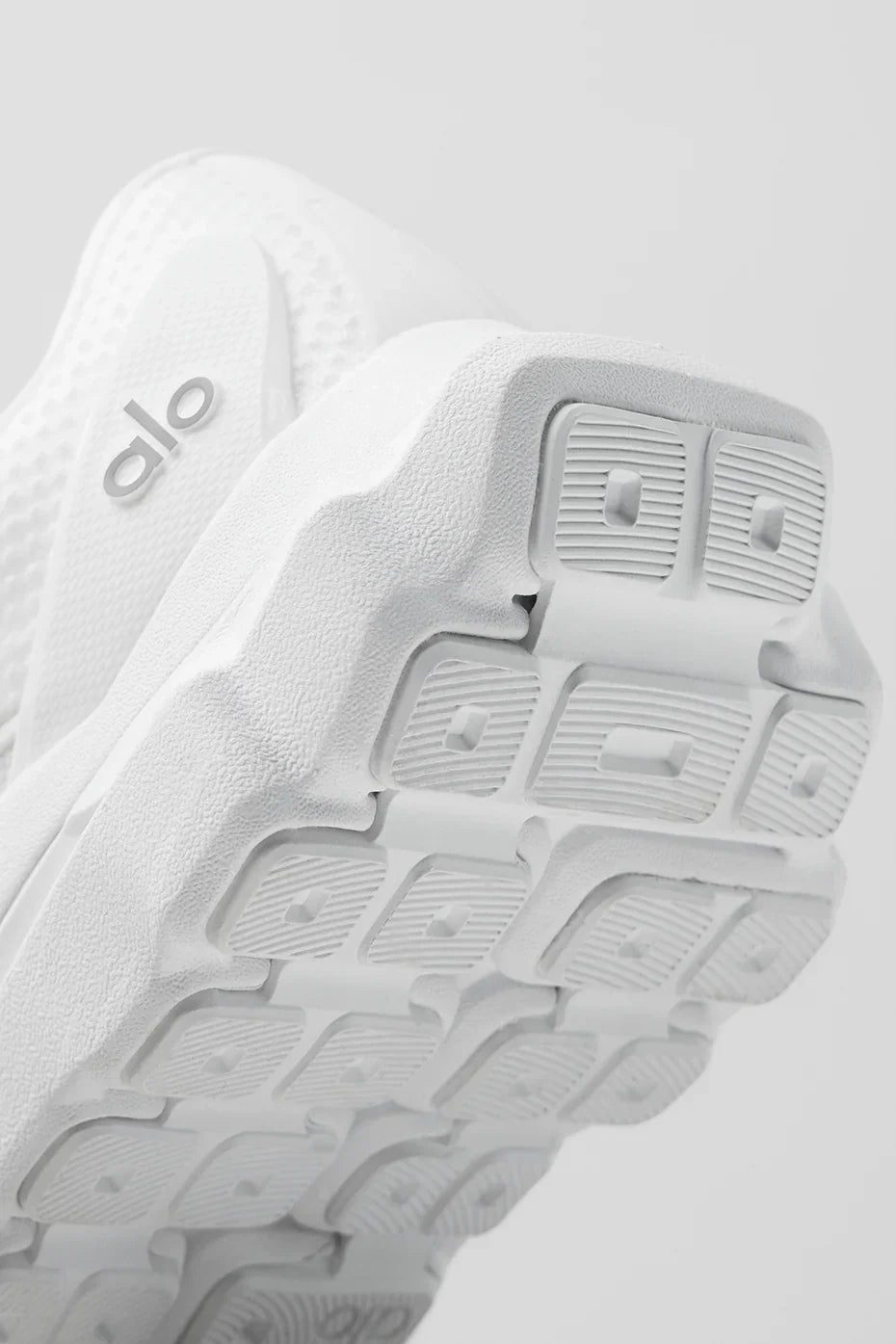 Alo Runner — Sneakers