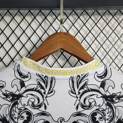 Italië — Versace Wit Limited Edition