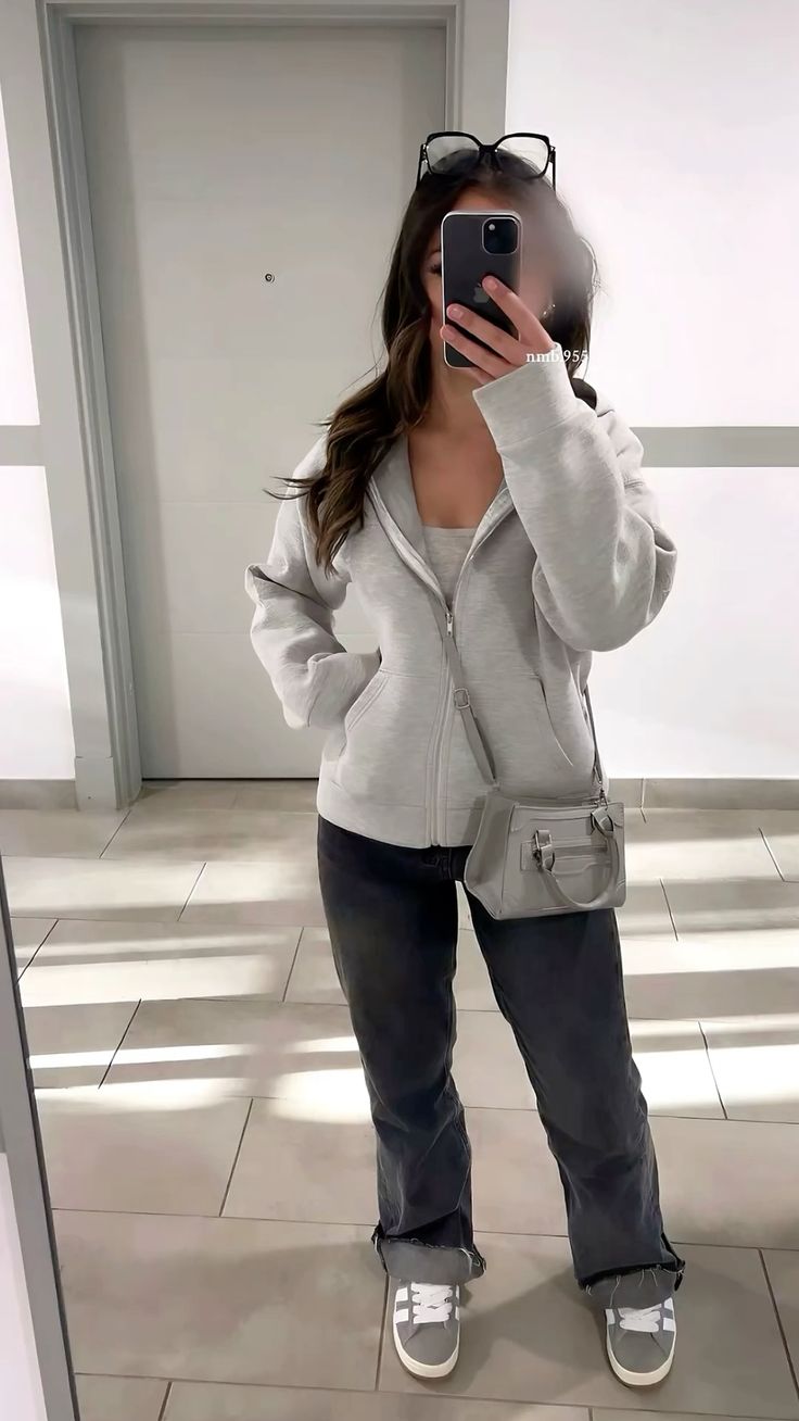 Mono Zip — Hoodie