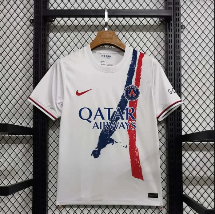 PARIS SAINT GERMAIN 2024/25 SHIRT I 50% KORTING!